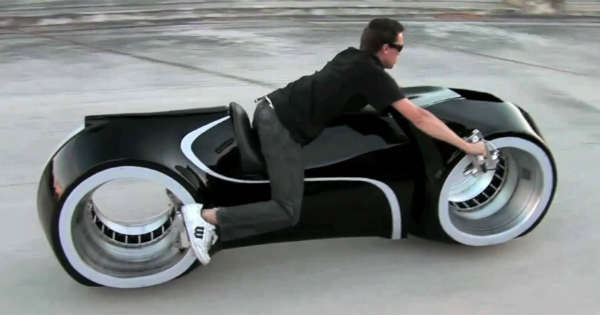 Tron bike